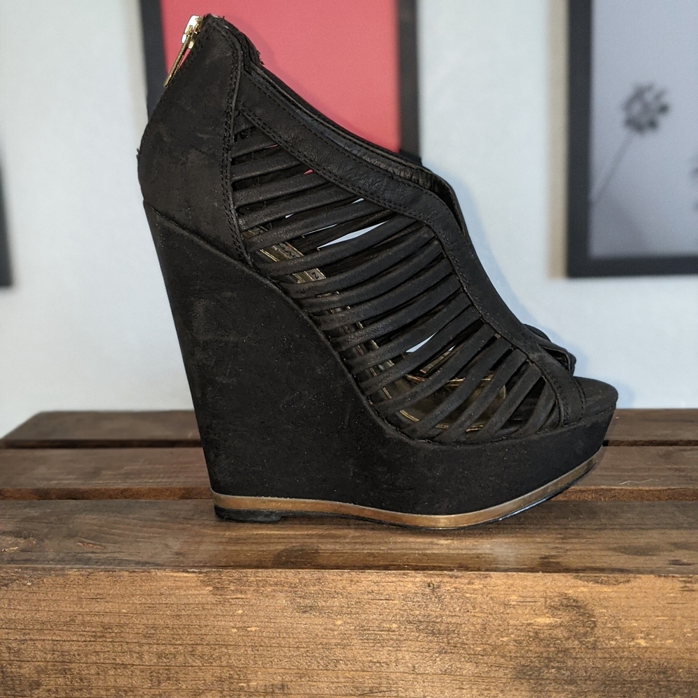 Steve Madden Wedges